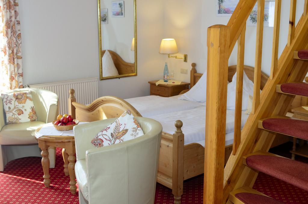 Landhotel Schellenberg Юберлинген Екстериор снимка