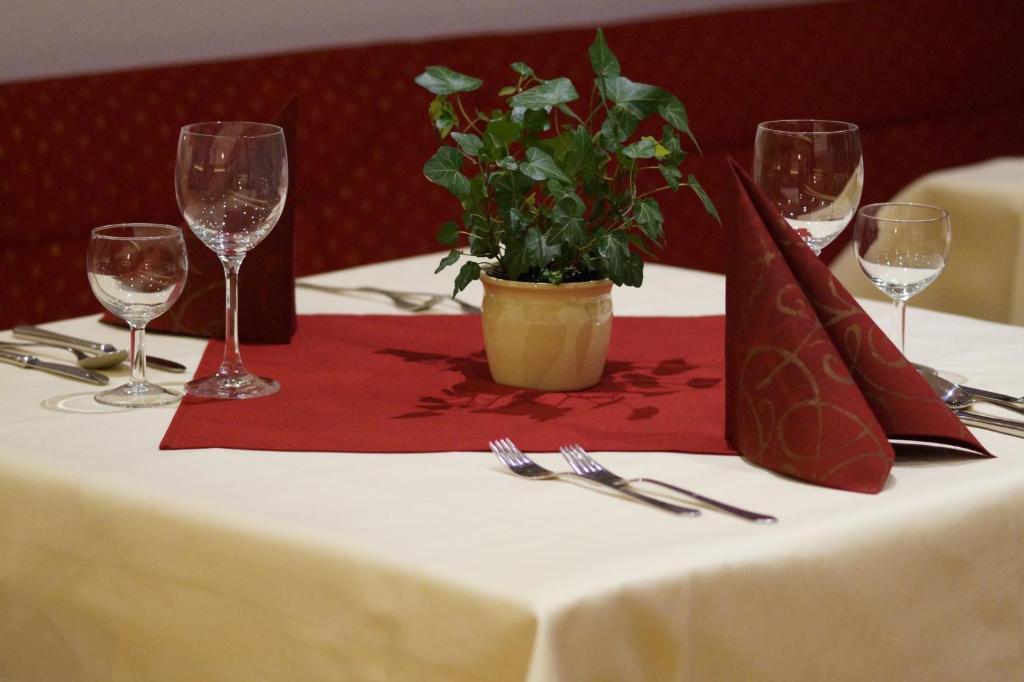 Landhotel Schellenberg Юберлинген Екстериор снимка
